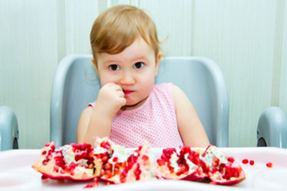 maneiras de lidar com as crianças-criança-e-frutas-11